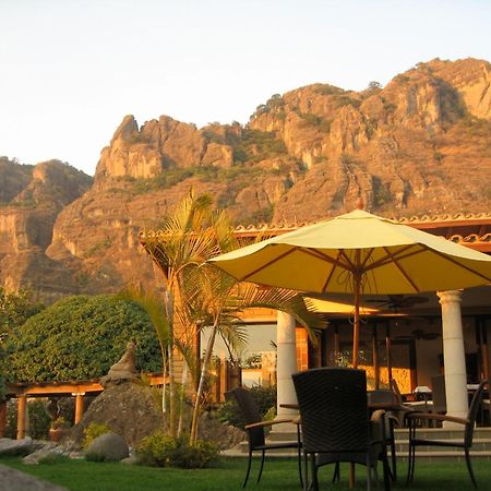 La Buena Vibra Retreat And Spa Hotel (Adults Only) เตโปซตลัน ภายนอก รูปภาพ