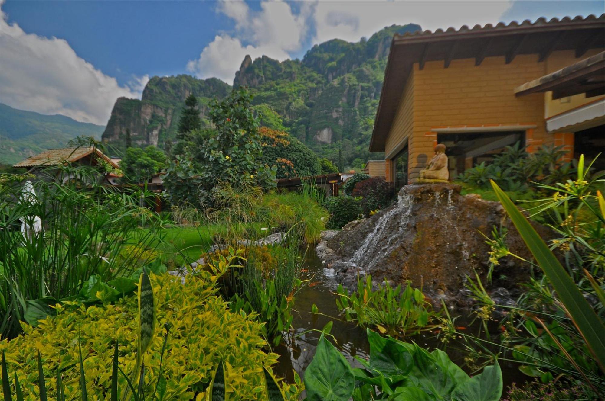 La Buena Vibra Retreat And Spa Hotel (Adults Only) เตโปซตลัน ภายนอก รูปภาพ