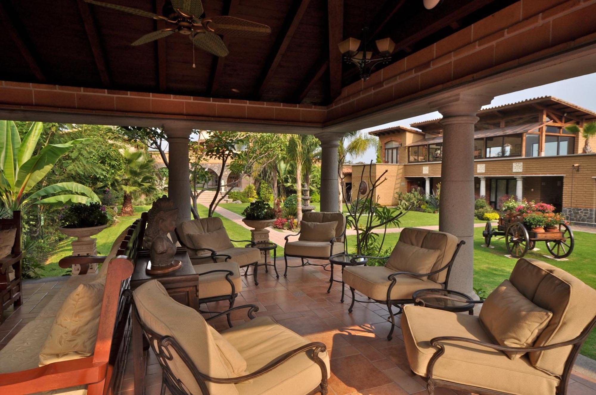 La Buena Vibra Retreat And Spa Hotel (Adults Only) เตโปซตลัน ภายนอก รูปภาพ